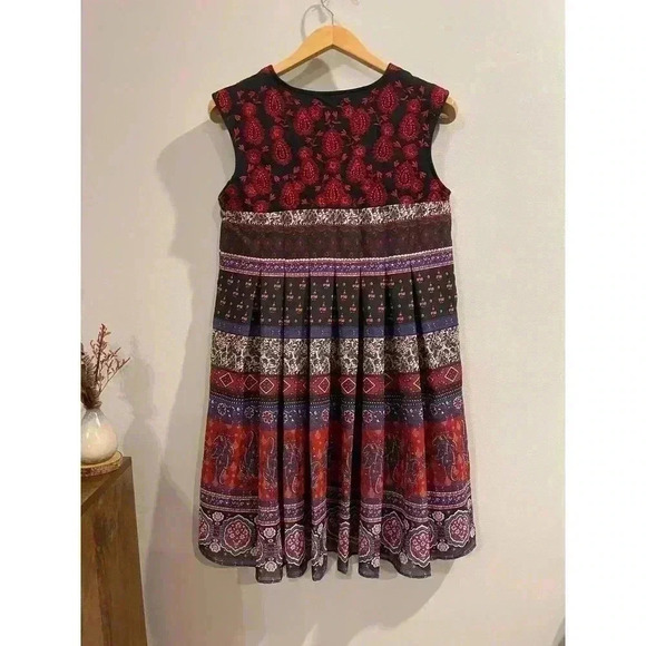 Antropologie Embroidered Mini Dress Sleeveless Boho Floral Patchwork Casual XS - Picture 6 of 8